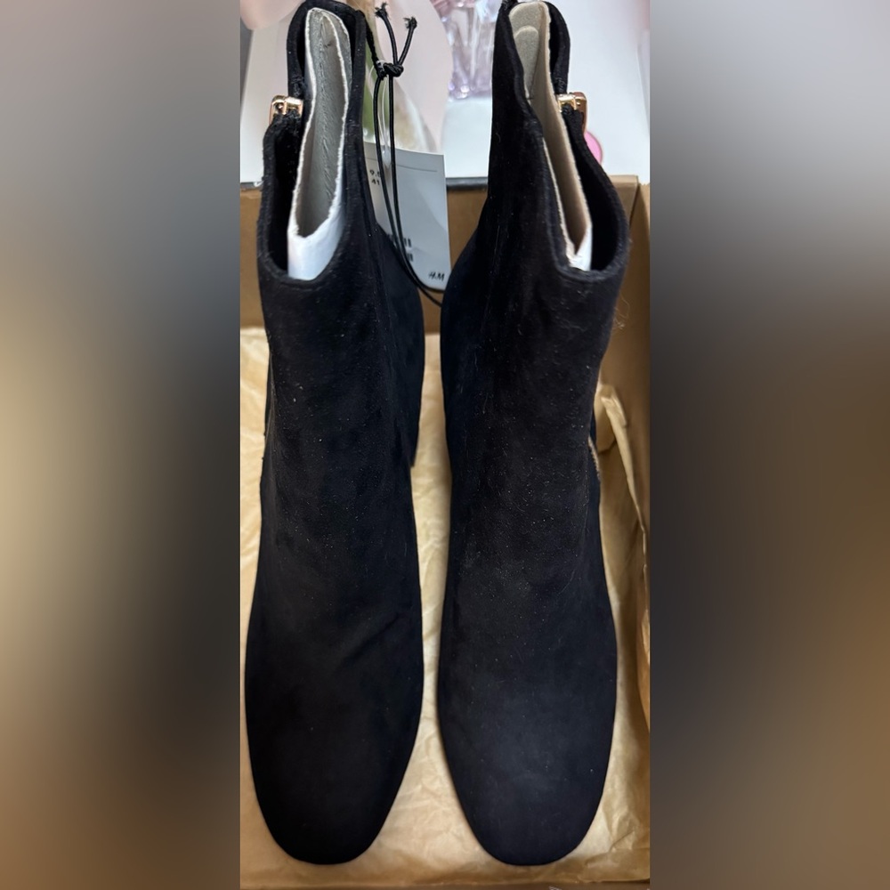 H&M Suede Boots